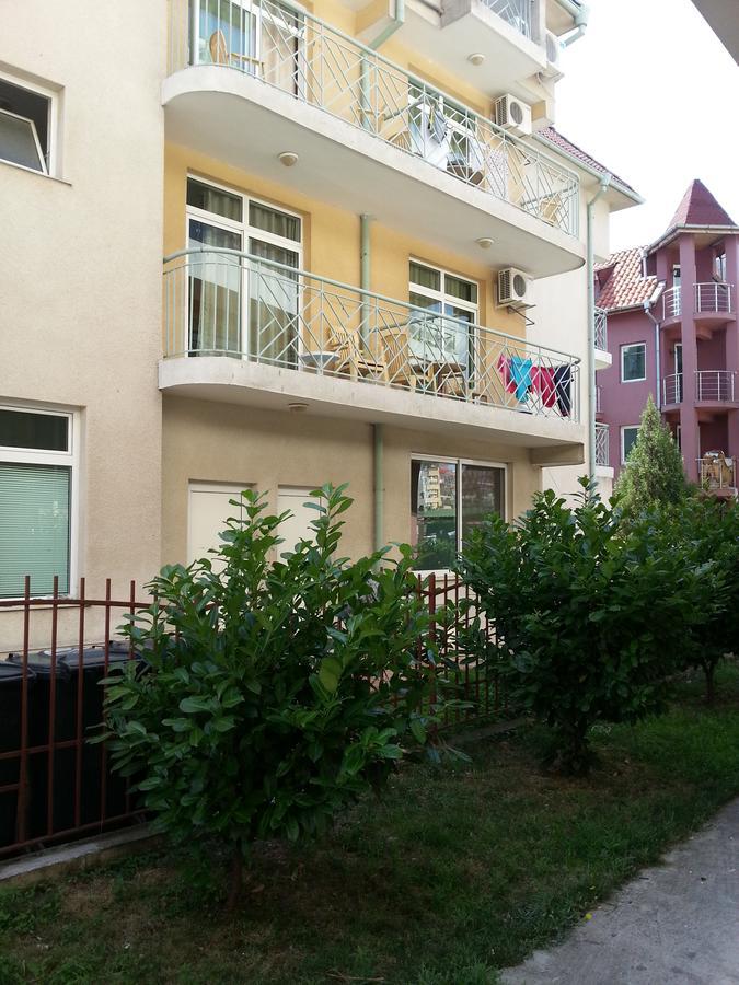 Hotel Diva Ravda Kültér fotó