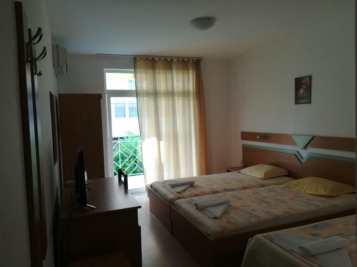 Hotel Diva Ravda Kültér fotó