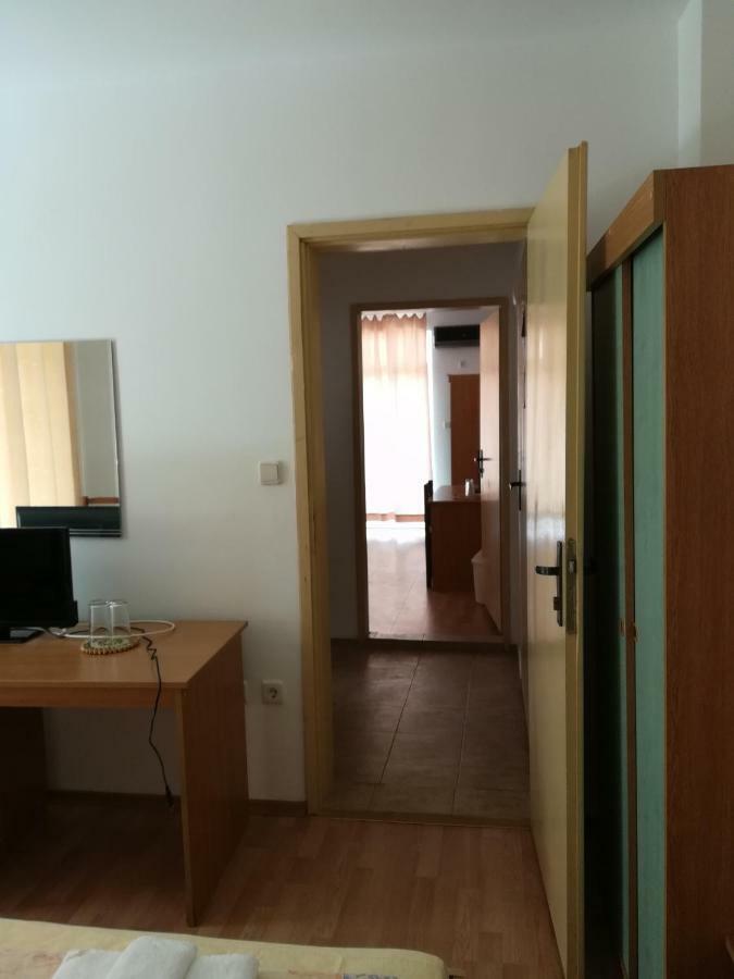 Hotel Diva Ravda Kültér fotó